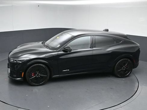 Certified 2025 Ford Mustang Mach-E GT AWD/4WD image 47