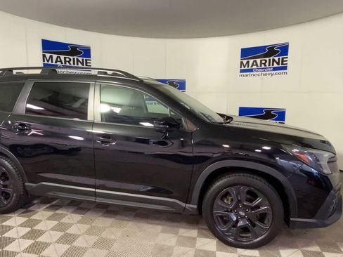 Used 2023 Subaru Ascent Onyx Edition Limited AWD/4WD image 3
