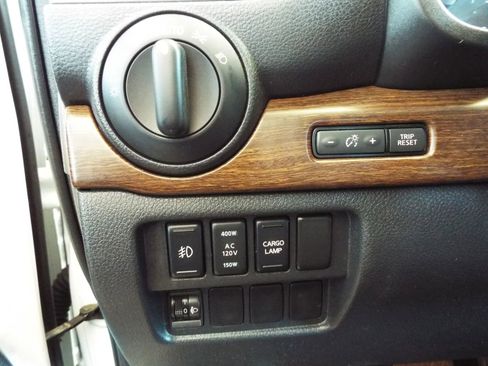 Used 2018 Nissan Titan Platinum Reserve w/ Platinum Utility Package image 20