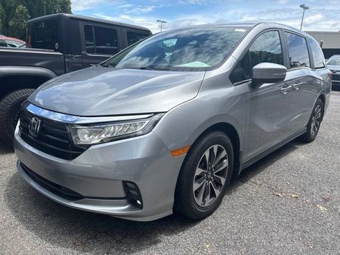 Used 2023 Honda Odyssey EX-L image 2