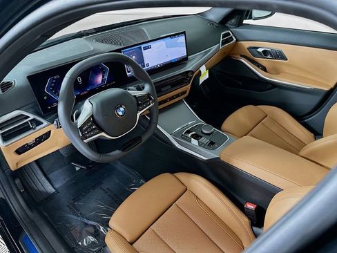 New 2026 BMW 330i xDrive Sedan w/ Convenience Package AWD/4WD image 11
