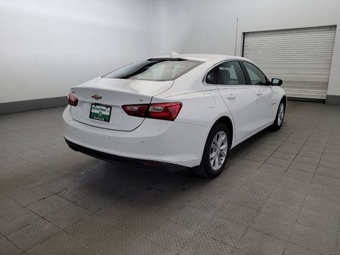 Used 2025 Chevrolet Malibu LT FWD image 9