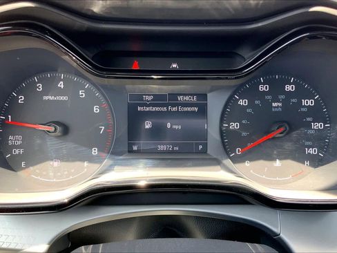 Used 2025 Chevrolet Trax LS FWD image 26