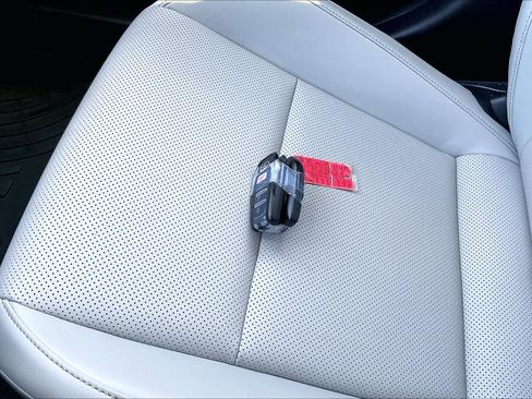 Certified 2026 Toyota Prius XLE FWD image 14