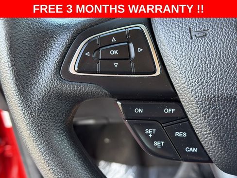 Used 2017 Ford Focus SE FWD image 39