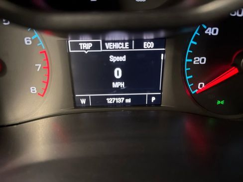 Used 2015 Chevrolet Colorado Z71 AWD/4WD image 23