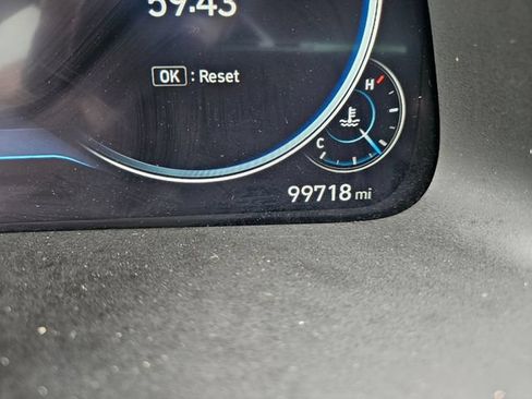 Used 2020 Hyundai Sonata SEL w/ Premium + Sunroof Package FWD image 16