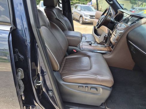 Used 2016 INFINITI QX80 Limited AWD/4WD image 11