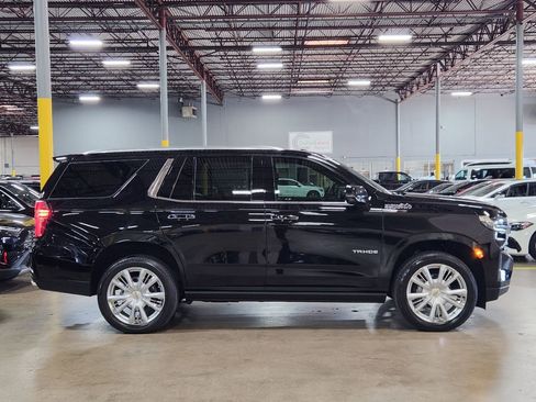 Used 2024 Chevrolet Tahoe High Country w/ Advanced Technology Package AWD/4WD image 11