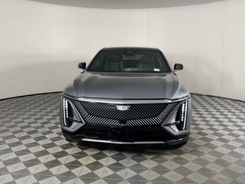 Used 2024 Cadillac Lyriq Tech RWD image 10