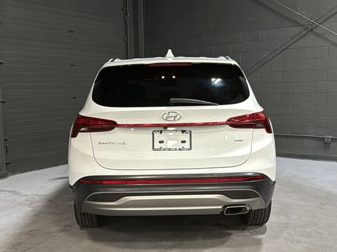 Used 2023 Hyundai Santa Fe SE AWD/4WD image 3