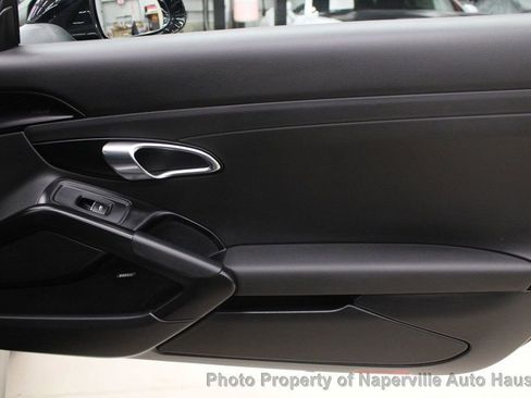 Used 2016 Porsche Cayman image 36