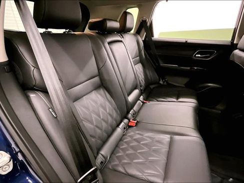 New 2025 Nissan Rogue Platinum w/ Platinum Premium Package image 33