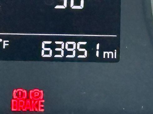 Used 2017 Hyundai Elantra SE image 20