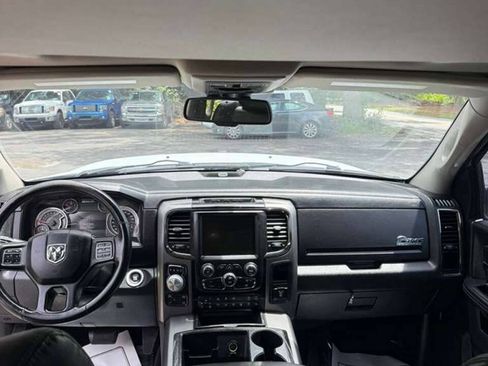 Used 2015 RAM 1500 Sport AWD/4WD image 12