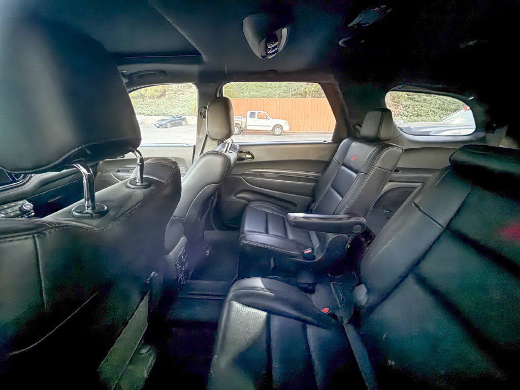 Used 2023 Dodge Durango GT RWD image 9