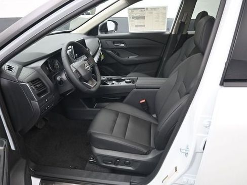 New 2026 Nissan Rogue Dark Armor AWD/4WD image 9