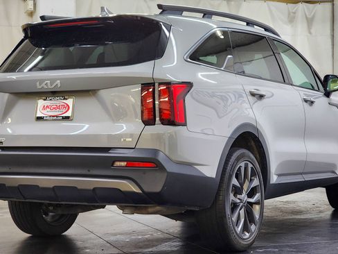 Used 2023 Kia Sorento X-Line EX image 5