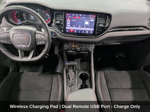 Used 2025 Dodge Durango GT AWD/4WD image 29