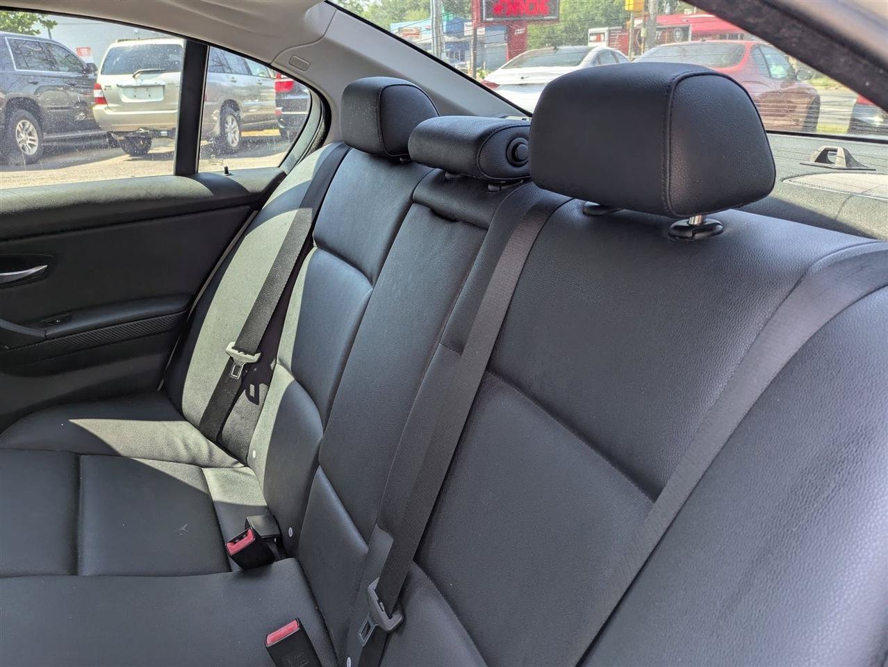Used 2009 BMW 328i Sedan RWD image 25