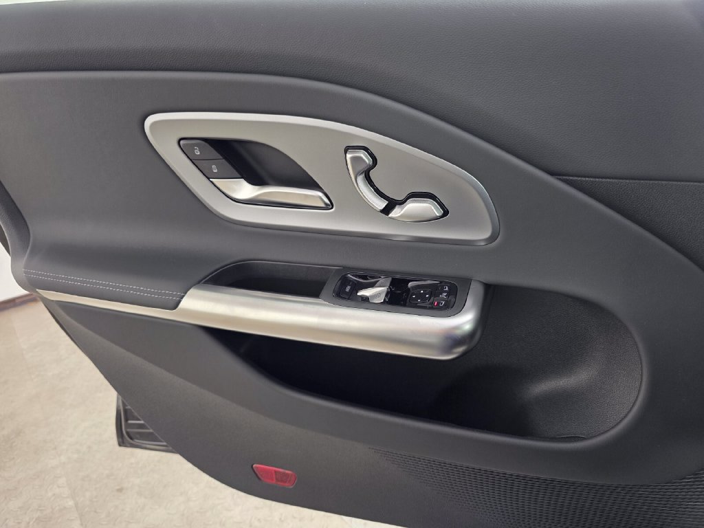 New 2027 Mercedes-Benz CLA 220 image 17