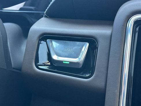 New 2026 GMC Yukon XL Denali Ultimate AWD/4WD image 24
