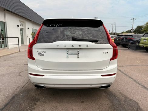 Used 2020 Volvo XC90 T5 Momentum w/ Protection Package Premier AWD/4WD image 6