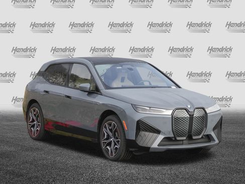 Used 2024 BMW iX xDrive50 w/ Sport Package image 2