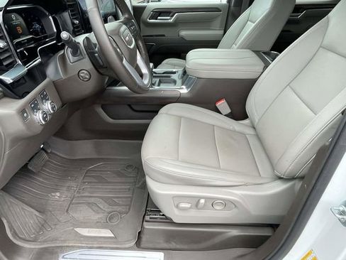 Certified 2023 GMC Sierra 1500 SLT w/ SLT Premium Package AWD/4WD image 16
