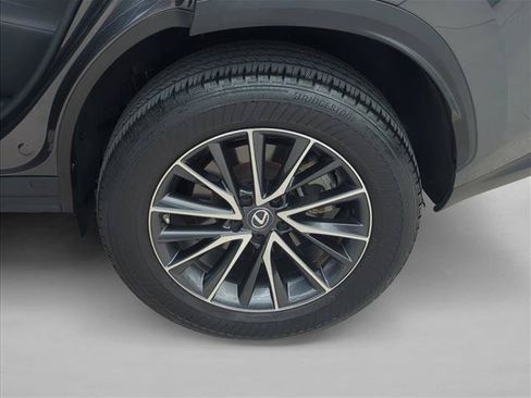 Used 2023 Lexus NX 250 FWD w/ Towing Package (2000 Lbs) image 25
