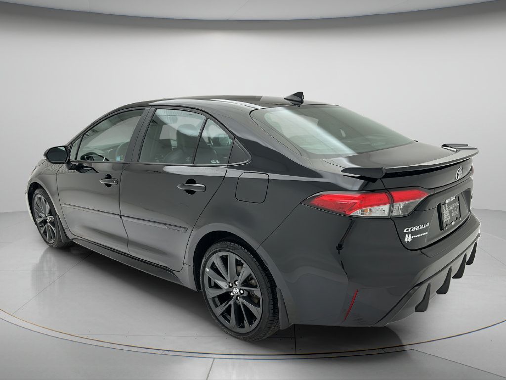 Used 2023 Toyota Corolla XSE w/ Carpet Mat Package (TMS) FWD image 4