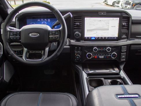 Used 2026 Ford F250 Platinum AWD/4WD image 13