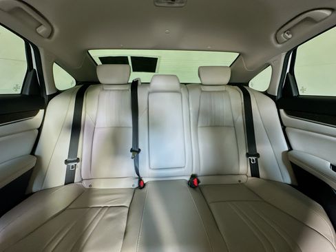 Used 2022 Honda Accord EX-L image 30