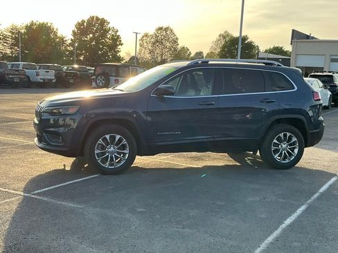 Used 2021 Jeep Cherokee Latitude Lux w/ Comfort/Convenience Group image 4