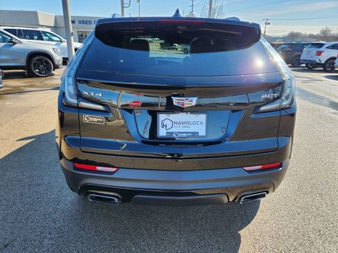 Used 2019 Cadillac XT4 Sport w/ Enhanced Visibility Package FWD image 6