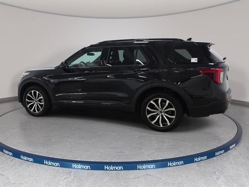 Used 2020 Ford Explorer ST w/ Premium Technology Package AWD/4WD image 8