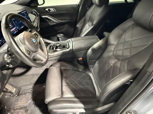 Used 2024 BMW X6 xDrive40i w/ Premium Package AWD/4WD image 13