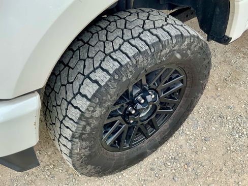 Used 2021 Ford F250 Platinum image 18