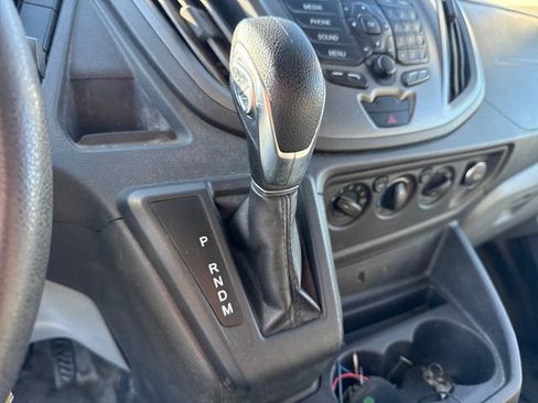 Used 2019 Ford Transit 250 148 Medium Roof RWD image 30