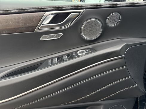 Used 2021 Genesis GV80 3.5T w/ Prestige Package 07 image 22