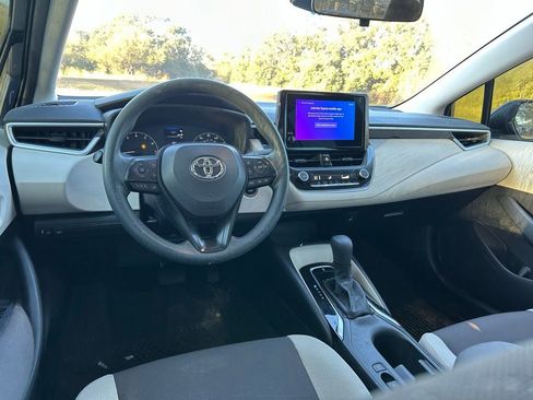 Certified 2023 Toyota Corolla LE image 12