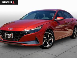 Used 2021 Hyundai Elantra Limited FWD video 1