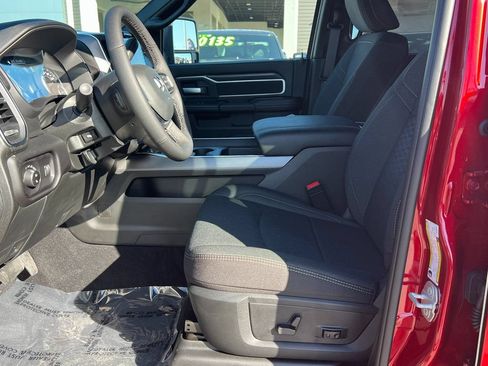 New 2026 RAM 3500 Big Horn AWD/4WD image 16