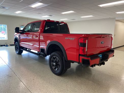 Used 2023 Ford F250 Lariat w/ Sport Appearance Package image 10