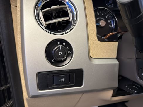 Used 2014 Ford F150 Lariat w/ Equipment Group 502A Luxury image 15