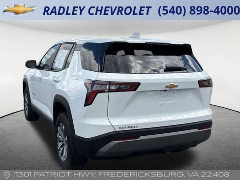 Certified 2026 Chevrolet Equinox LT FWD image 17