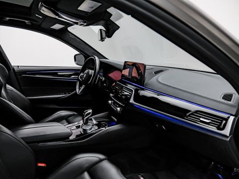 Used 2022 BMW M5 Competition Executive - Factor w/ Competition Package image 46