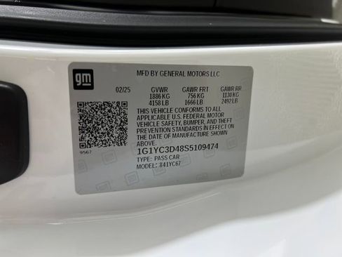 Used 2025 Chevrolet Corvette Stingray Premium Conv w/ Z51 Performance Package image 27