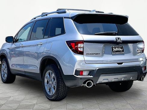 Used 2025 Honda Passport TrailSport image 6