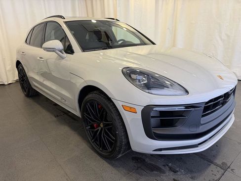 New 2026 Porsche Macan GTS AWD/4WD image 7